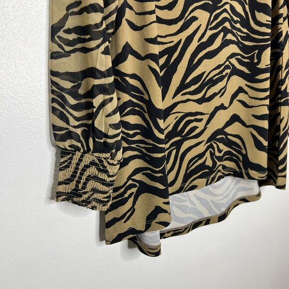 Susan Graver Women’s Top Small Animal Print Zebra Tunic Stretch Lightweight - Picture 5 of 8